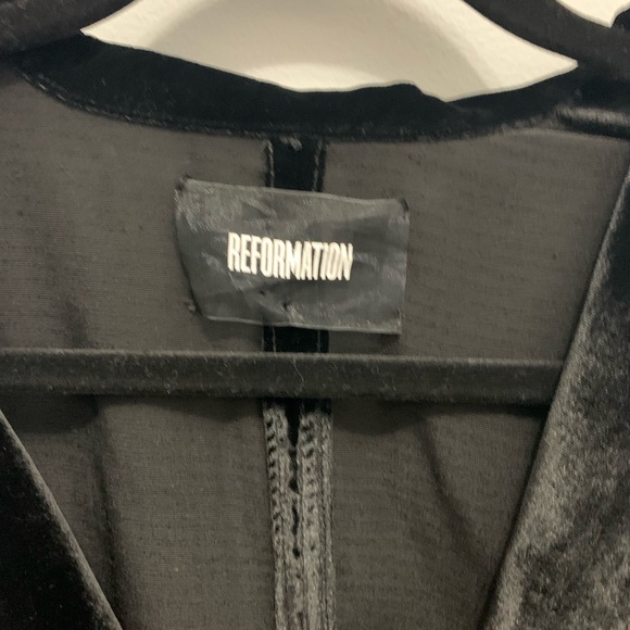 Reformation Black Lindley Velvet Dress - Picture 4 of 5